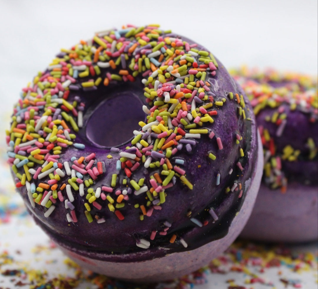 Toffee & Caramel Bath Donuts CHOICE OF 7