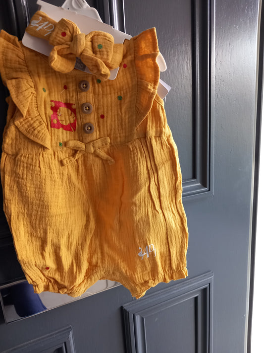 6-9 MTHS BABY MUSTARD COLOURED DESIGNER BABY ROMPER