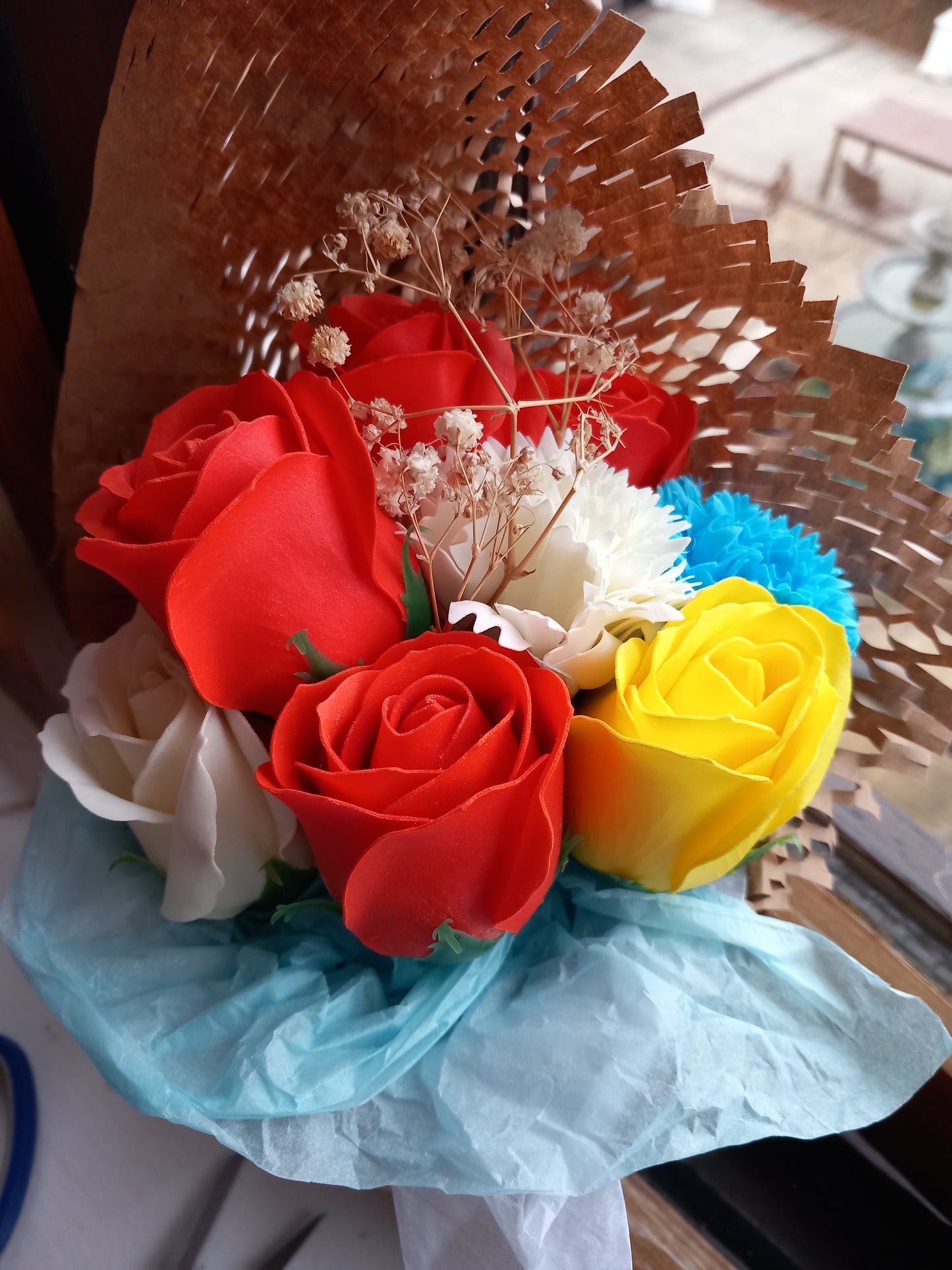 MY COLOUR CARNATIONS MULTI COLOUR FLOWER SOAP MIXED ROSES AND SUNSET ORANGE ROSE IN GLASSWARE