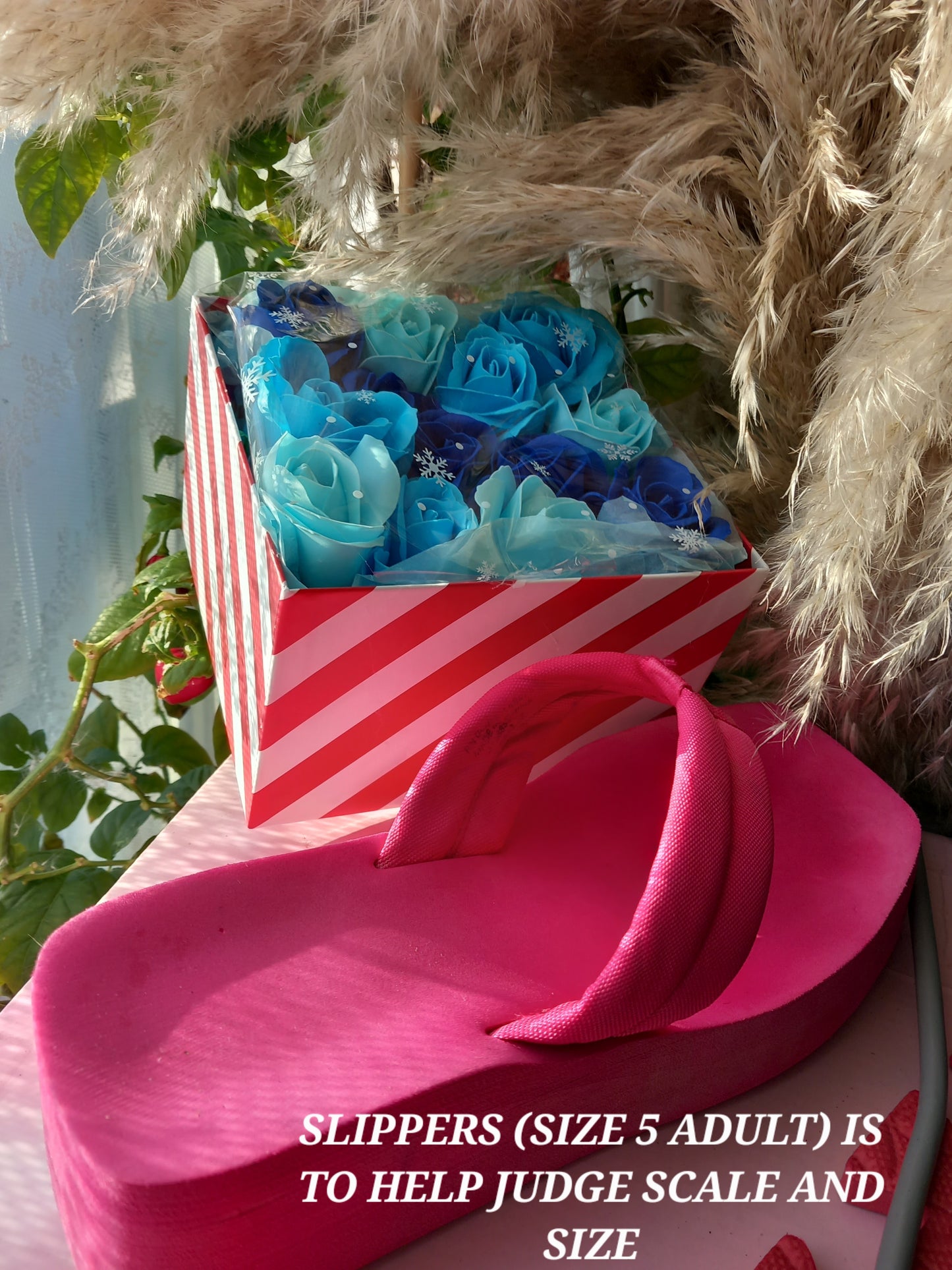 BLUE ON BLUE MIX WHITE FLOWER SOAP IN CANDY CANE DISPLAY BOX