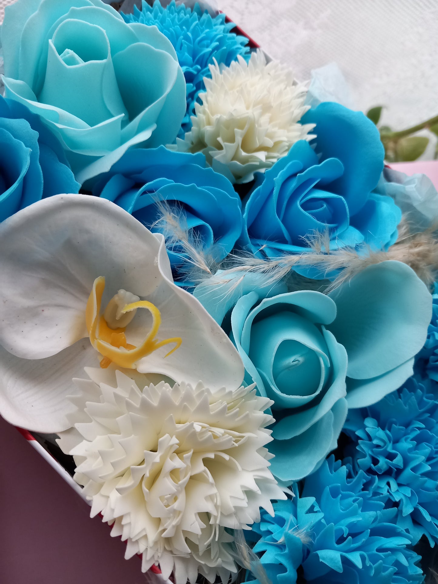 BLUE FLOWER SOAP IN CANDY CANE DISPLAY BOX