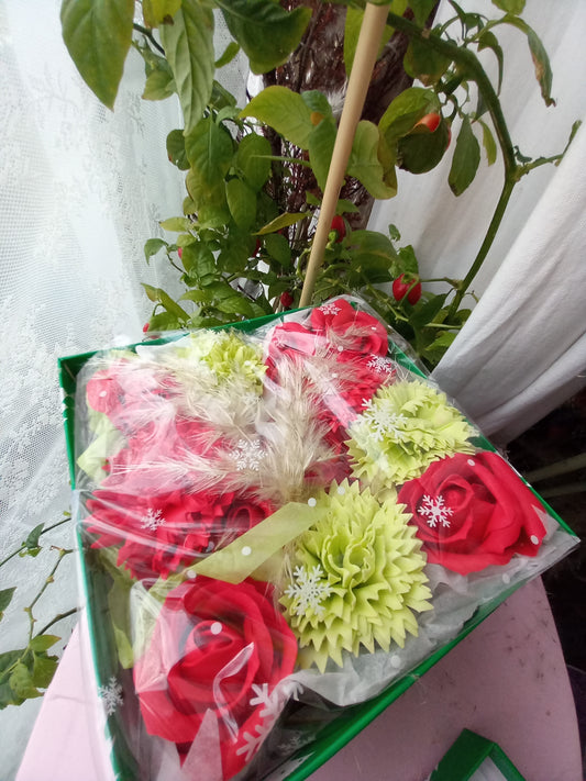 RED ON GREEN FLOWER SOAP IN CANDY CANE DISPLAY BOX